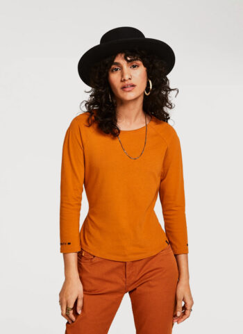 Globus Women Solid Top